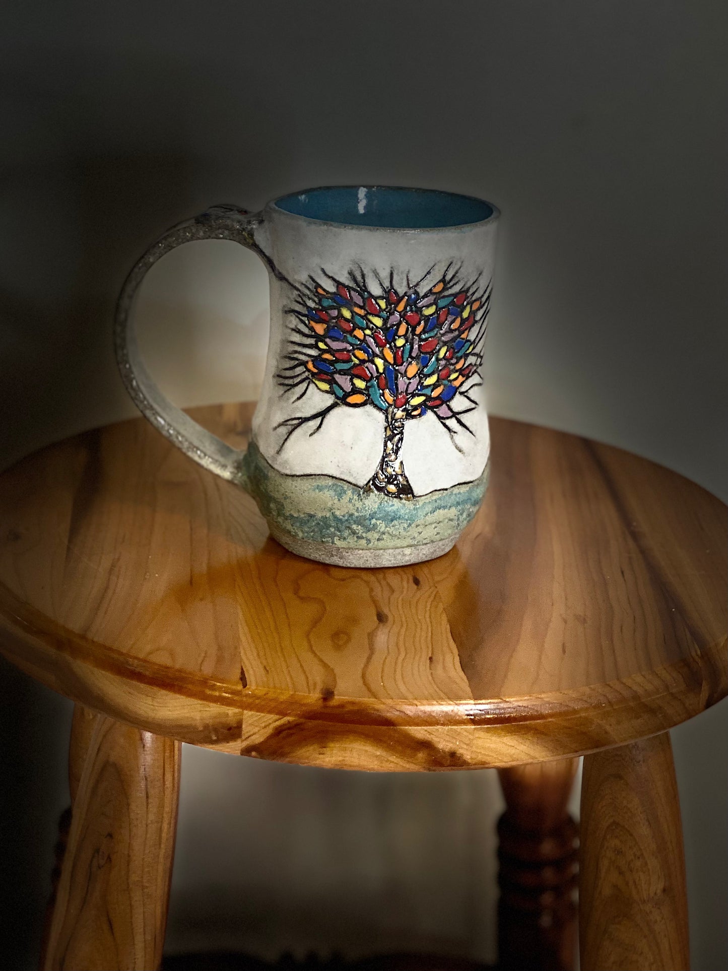 Large Funky Tree Mug - Grey Clay