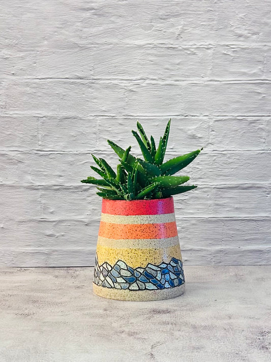 Retro Rockies Vase